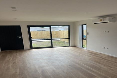 Photo of property in 7a Burundi Avenue, Clendon Park, Auckland, 2103