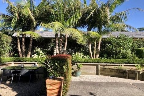 Photo of property in 1/17 Church Street, Devonport, Auckland, 0624