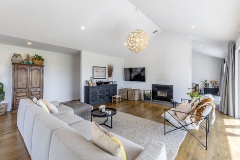 Photo of property in 470 Porangahau Road, Waipukurau, 4282