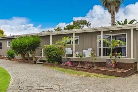 Photo of property in 144 Coxhead Road, Wattle Downs, Auckland, 2103