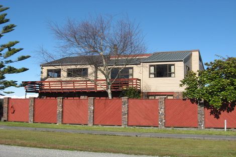 Photo of property in 245 Hampden Street, Hokitika, 7810