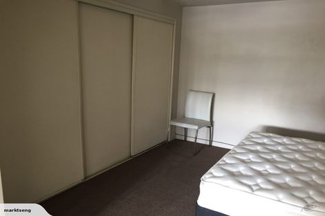Photo of property in Tower Hill Apartments, 2b/1 Emily Place, Auckland Central, Auckland, 1010