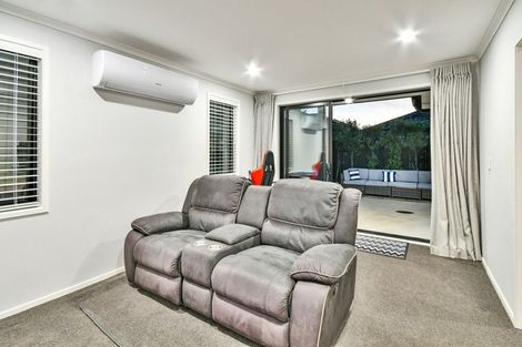 Photo of property in 13 Harry Richards Way, Pokeno, 2402