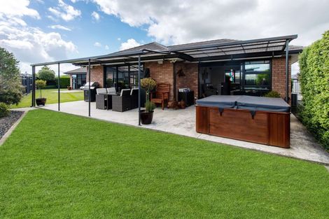 Photo of property in 55 Rodeo Drive, Kelvin Grove, Palmerston North, 4414