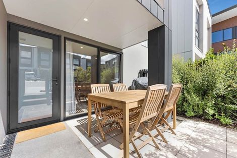 Photo of property in 8 Pukakaho Lane, Papatoetoe, Auckland, 2025