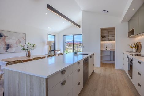 Photo of property in 3 Mason Street, Wanaka, 9305