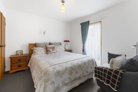 Photo of property in 25c Williams Street, Sunshine Bay, Queenstown, 9300