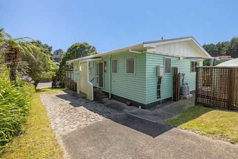 Photo of property in 847 Hokio Beach Road, Hokio Beach, Levin, 5571
