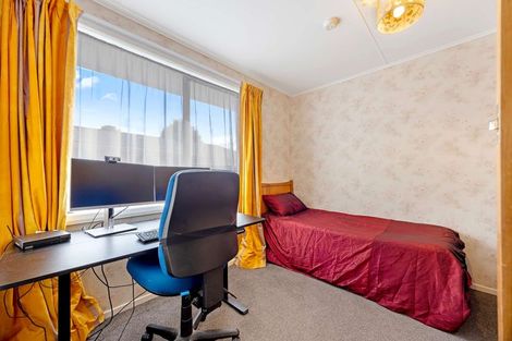 Photo of property in 8 Ngaturi Grove, Wainuiomata, Lower Hutt, 5014