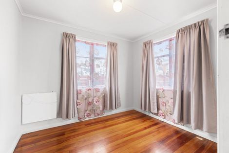 Photo of property in 16 Salisbury Avenue, Terrace End, Palmerston North, 4410