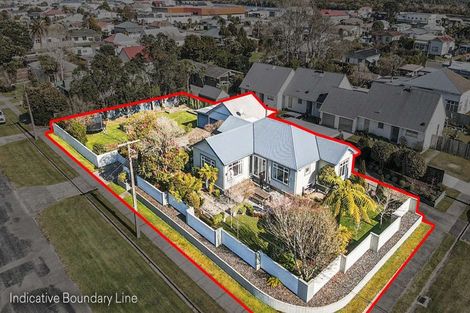 Photo of property in 22 Queen Street, Westport, 7825