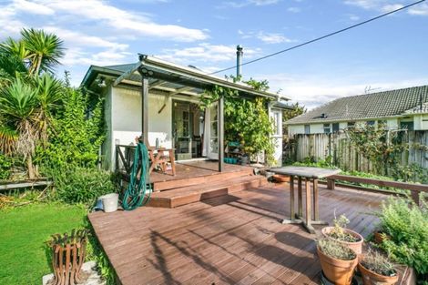 Photo of property in 30 Douglas Crescent, Fairfield, Hamilton, 3214