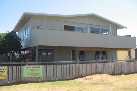 Photo of property in 562 Pukehina Parade, Pukehina, Te Puke, 3189