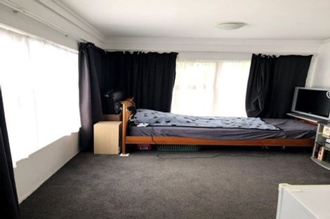 Photo of property in 6 Amorino Drive, Red Beach, 0932