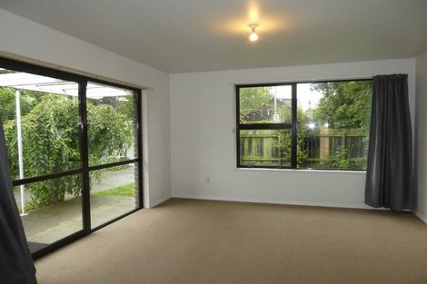 Photo of property in 17 Siska Place, Upper Riccarton, Christchurch, 8041