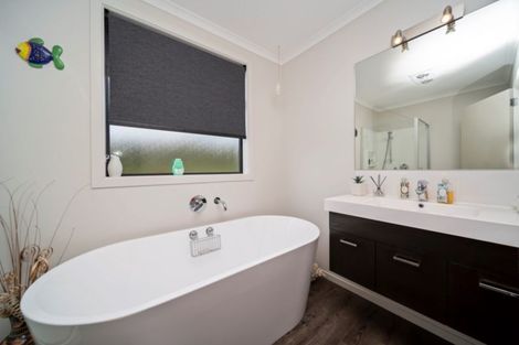 Photo of property in 444 Dover Road, Okato, New Plymouth, 4374