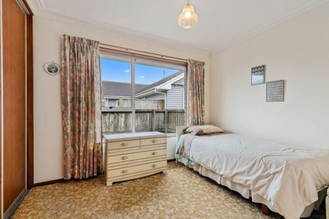 Photo of property in 2a Mallett Place, Halswell, Christchurch, 8025