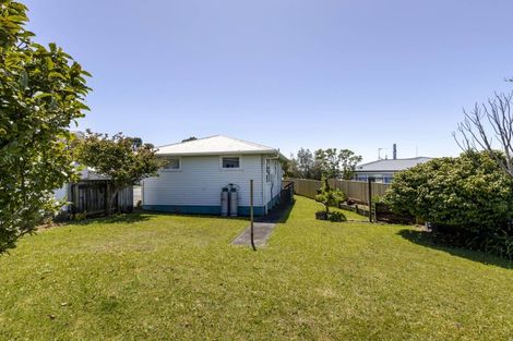 Photo of property in 26 Clearmont Crescent, Blagdon, New Plymouth, 4310