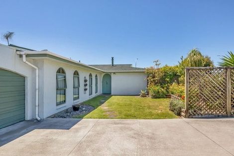 Photo of property in 1 Lantana Avenue, Bell Block, New Plymouth, 4312