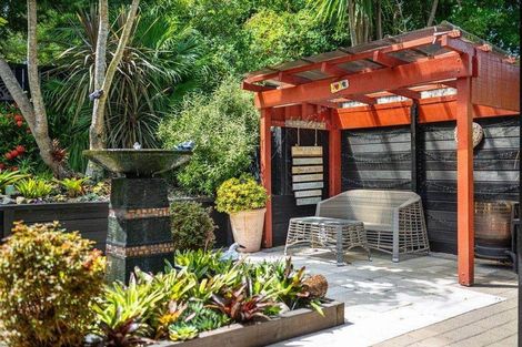 Photo of property in 80a Beach Road, Mellons Bay, Auckland, 2014