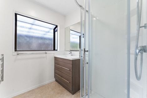 Photo of property in 30 Alidade Place, Massey, Auckland, 0614