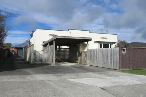 Photo of property in 36 Puriri Terrace, Roslyn, Palmerston North, 4414