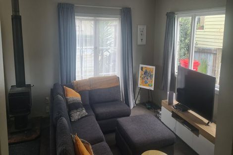 Photo of property in 29 Penton Road, Stanmore Bay, Whangaparaoa, 0932