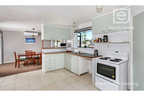 Photo of property in 5 Evans Place, Papakura, 2110
