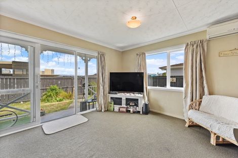 Photo of property in 1/165 Tahunanui Drive, Tahunanui, Nelson, 7011