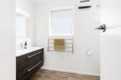 Photo of property in 11 Cross Street, Mornington, Dunedin, 9011
