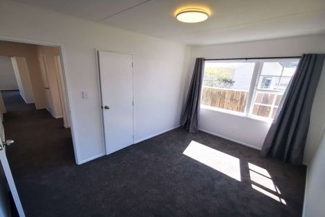 Photo of property in 33 Stockdale Street, Wainuiomata, Lower Hutt, 5014