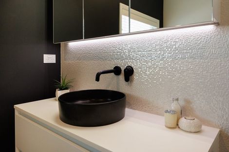 Photo of property in 30 Lincoln Terrace, Hokowhitu, Palmerston North, 4410