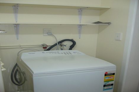 Photo of property in 26 Macdonald Crescent, Te Aro, Wellington, 6011