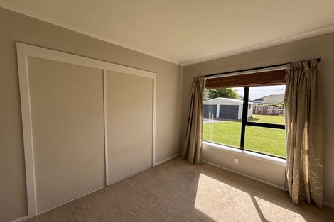 Photo of property in 10 Oakdale Street, Avonhead, Christchurch, 8042
