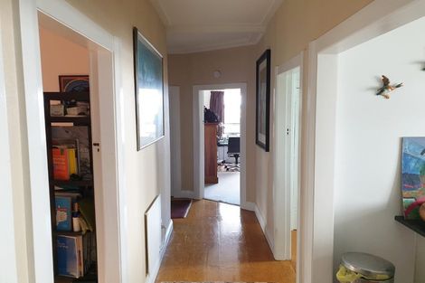 Photo of property in 7 Hoggard Street, Vogeltown, Wellington, 6021