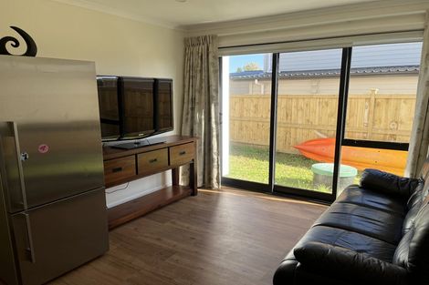 Photo of property in 19 Pacific Heights Road, Orewa, 0931