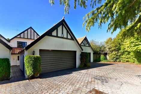 Photo of property in 2/266 Riccarton Road, Upper Riccarton, Christchurch, 8041