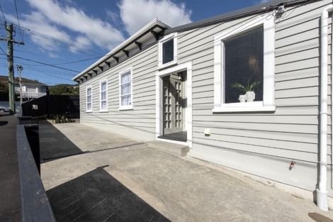 Photo of property in 296 Karori Road, Karori, Wellington, 6012