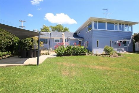 Photo of property in 71 Aberdeen Road, Castor Bay, Auckland, 0620
