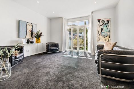 Photo of property in 35b Hobson Crescent, Thorndon, Wellington, 6011