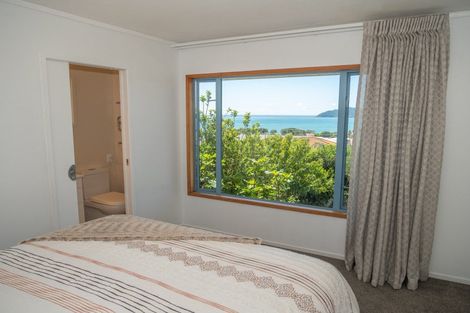 Photo of property in 4 Torsby Road, Coopers Beach, 0420