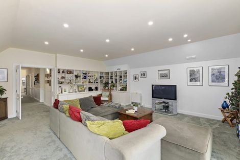 Photo of property in 1/20 Willoughby Street, Woburn, Lower Hutt, 5010