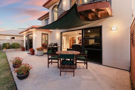 Photo of property in 1/100 Millers Road, Brookfield, Tauranga, 3110