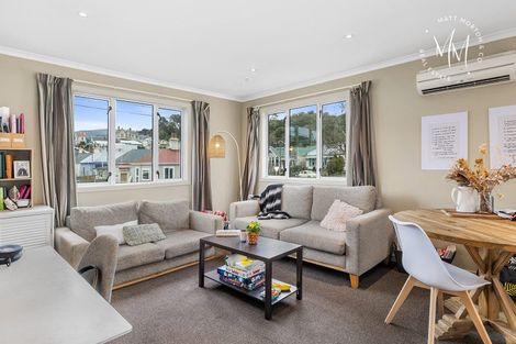 Photo of property in 123 Harbour Terrace, North Dunedin, Dunedin, 9016