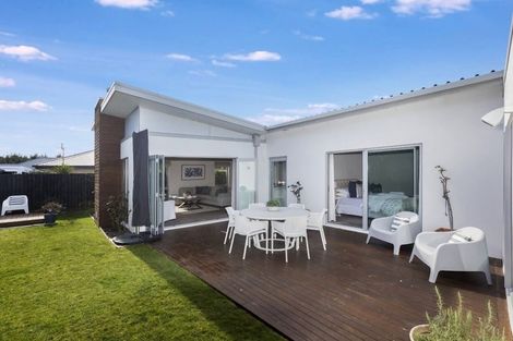 Photo of property in 67 Eastwood Rise, Waimairi Beach, Christchurch, 8083