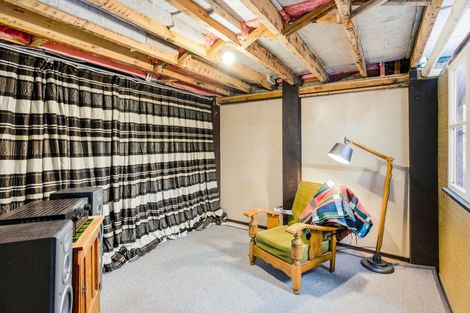 Photo of property in 11 Cross Street, Mornington, Dunedin, 9011
