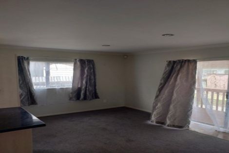 Photo of property in 12 Dolphin Street, Pakuranga, Auckland, 2010