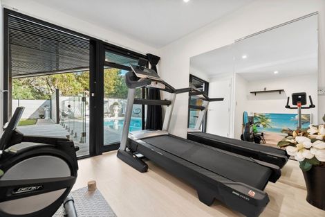 Photo of property in 7 Hartles Place, Mellons Bay, Auckland, 2014