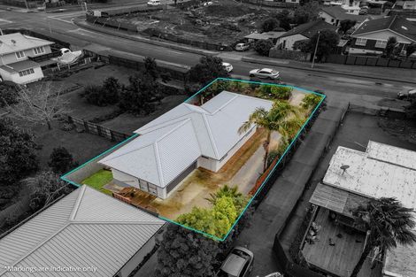 Photo of property in 20 Mcleod Road, Weymouth, Auckland, 2103