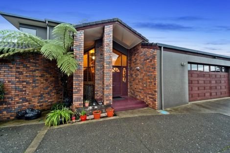 Photo of property in 1 Harrowfield Drive, Harrowfield, Hamilton, 3210